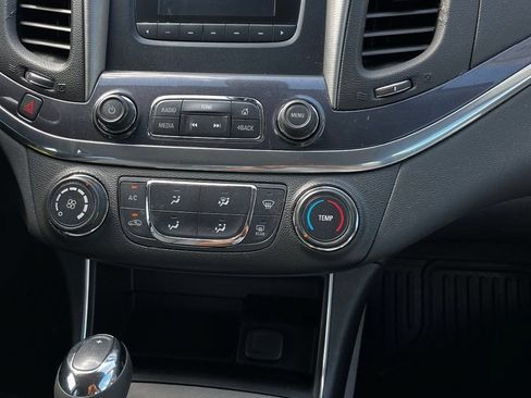 Used 2016 Chevrolet Impala LS FWD image 22