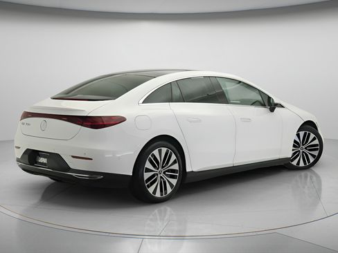 Certified 2023 Mercedes-Benz EQE 350+ Sedan image 4