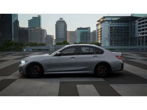 New 2026 BMW 330i Sedan w/ M Sport Package RWD image 4
