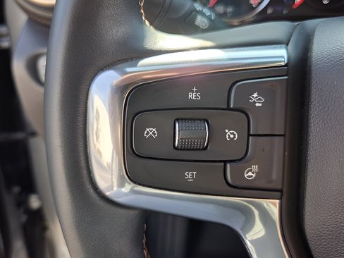 Used 2023 Chevrolet Blazer Premier w/ Driver Confidence II Package FWD image 25