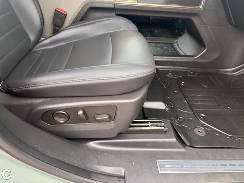 Used 2024 GMC Hummer EV 3X AWD/4WD image 11