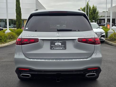 Used 2024 Mercedes-Benz GLS 450 4MATIC image 5