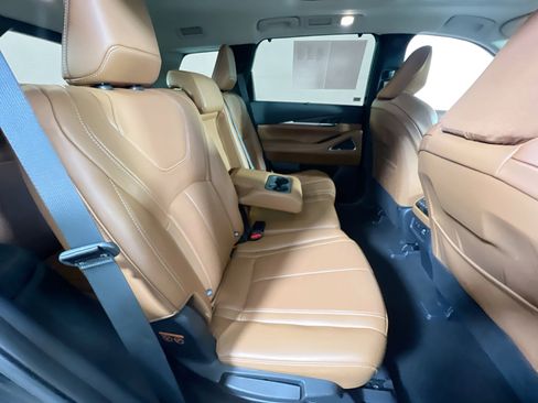 Used 2023 INFINITI QX60 Sensory w/ Vision Package image 30