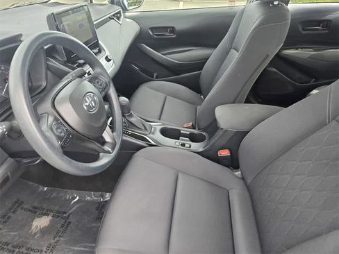 Used 2023 Toyota Corolla LE image 16