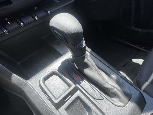 Used 2023 Chevrolet Colorado W/T RWD image 30