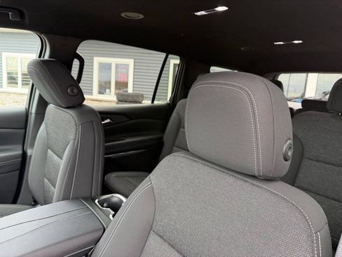 Used 2025 Chevrolet Traverse LT w/ Midnight/Sport Edition FWD image 15