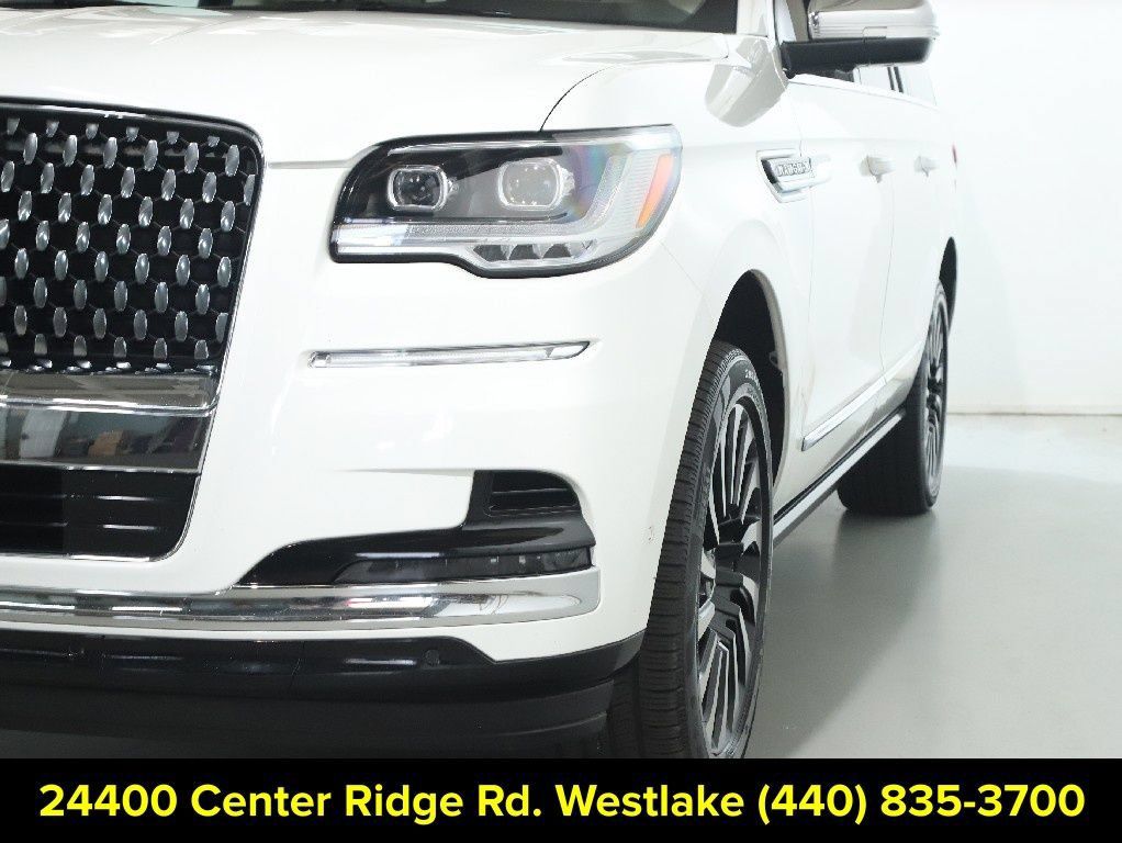 Used 2022 Lincoln Navigator L Black Label AWD/4WD image 5