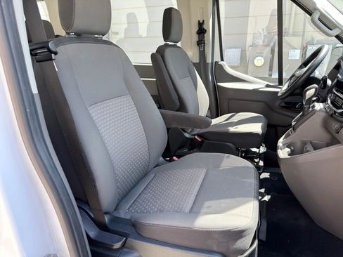 Used 2023 Ford Transit 350 XLT image 16