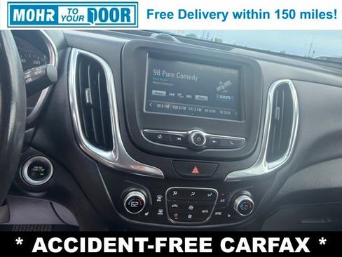 Used 2018 Chevrolet Equinox LT FWD image 24