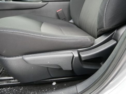 Used 2024 Nissan Sentra SV image 14