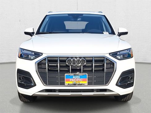 Used 2023 Audi Q5 2.0T Premium Plus w/ Premium Plus Package image 2