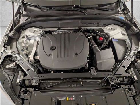 New 2026 Volvo XC60 B5 Ultra w/ Climate Package image 19