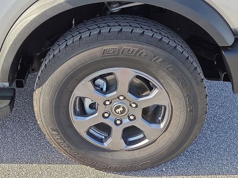 Certified 2024 Ford Bronco Big Bend image 7