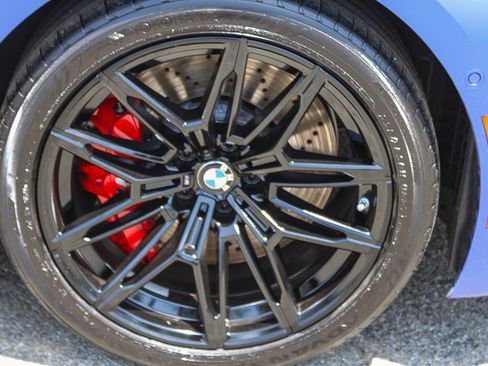 Used 2025 BMW M2 w/ Lighting Package RWD image 11