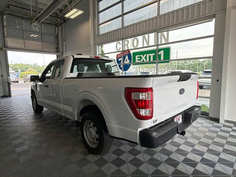 Used 2022 Ford F150 XL RWD image 4