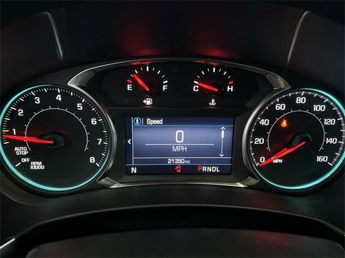 Certified 2024 Chevrolet Equinox LT w/ LPO, Floor Liner Package image 10