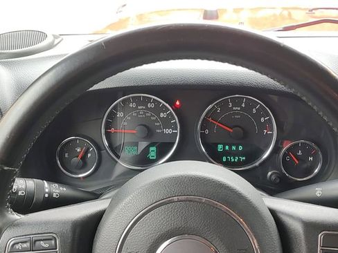 Certified 2018 Jeep Wrangler Unlimited Sport S image 12