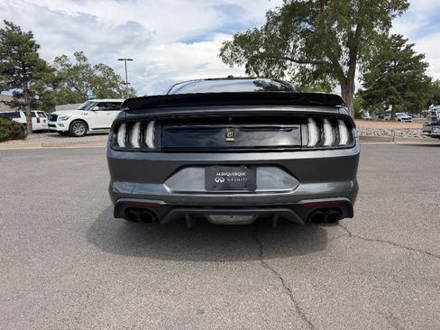 Used 2018 Ford Mustang GT Premium w/ Black Accent Package RWD image 7