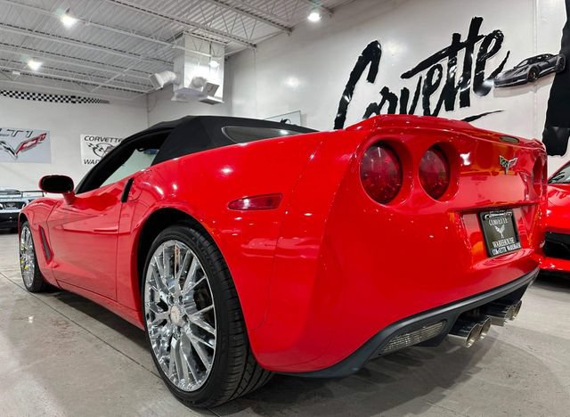 Used 2013 Chevrolet Corvette Convertible w/ 2LT Preferred Equipment Group RWD image 3