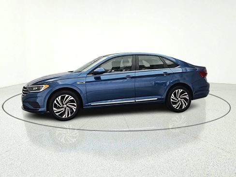Used 2020 Volkswagen Jetta SEL FWD image 4