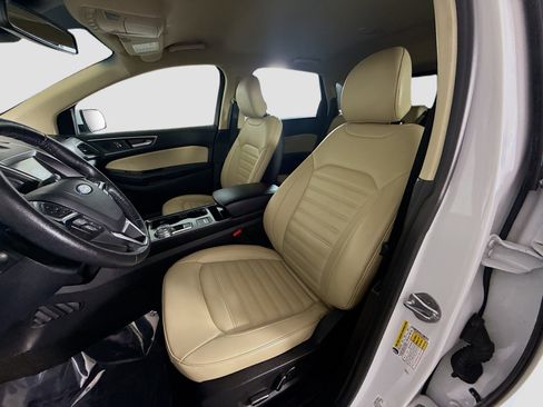 Used 2019 Ford Edge SEL w/ Equipment Group 201A image 22