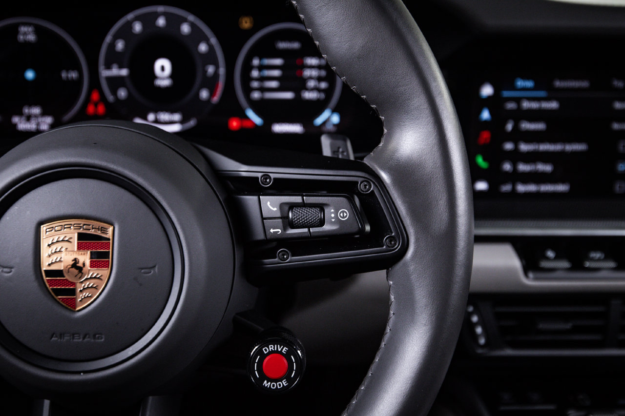 Certified 2025 Porsche 911 Carrera S RWD image 15