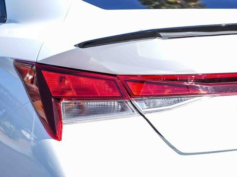 Certified 2025 Hyundai Elantra Sport image 10