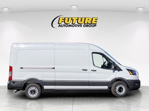 New 2026 Ford Transit 250 148 Medium Roof w/ Load Area Protection Package image 8