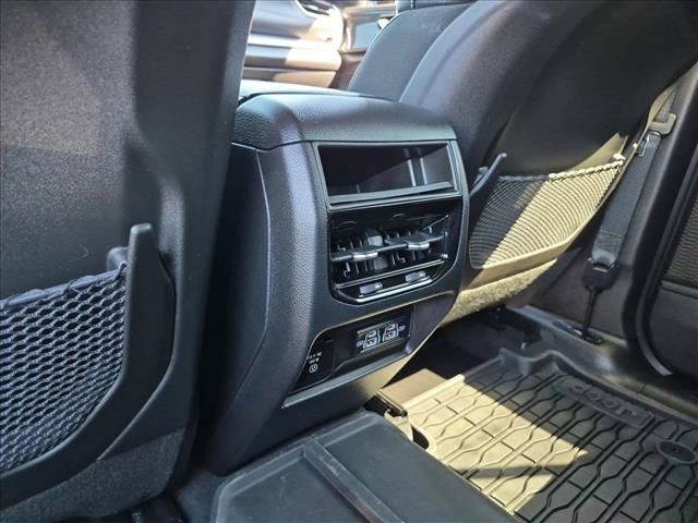 Used 2023 Jeep Grand Cherokee Altitude AWD/4WD image 25