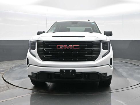 New 2026 GMC Sierra 1500 Elevation image 3