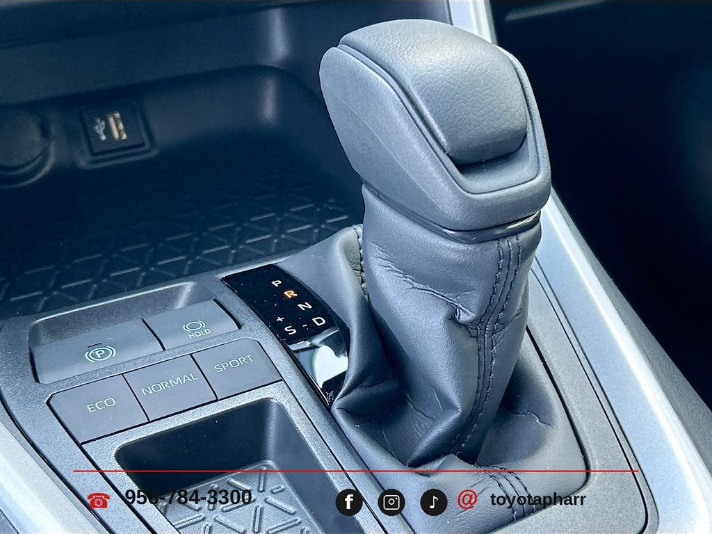 New 2025 Toyota RAV4 XLE w/ Convenience Package FWD image 17