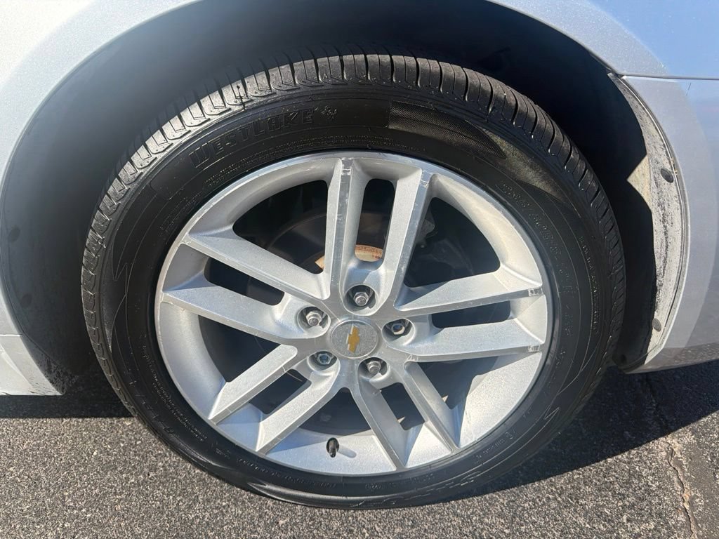 Used 2009 Chevrolet Impala LTZ FWD image 9