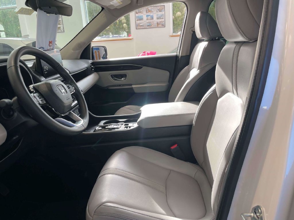 Used 2024 Honda Pilot EX-L image 15