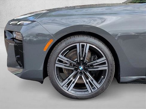 New 2026 BMW 760i xDrive w/ Autobahn Package AWD/4WD image 10