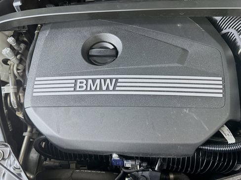 Used 2025 BMW X1 xDrive28i AWD/4WD image 33