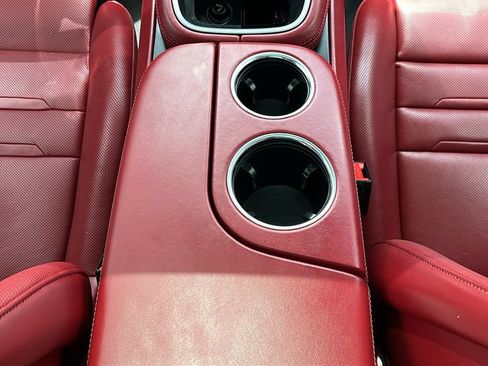 Used 2018 Porsche Panamera 4S AWD/4WD image 33