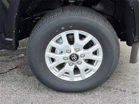 Certified 2026 Toyota Tacoma SR5 image 25