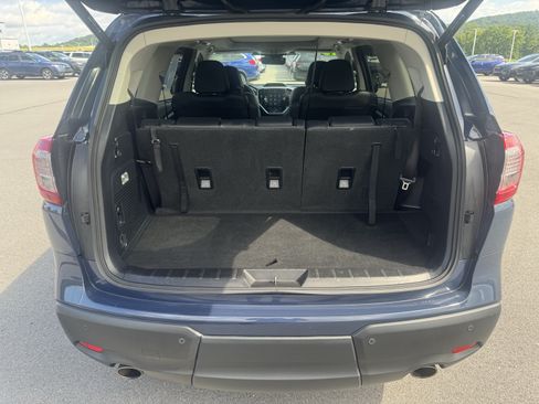 Used 2023 Subaru Ascent Limited w/ Technology Package AWD/4WD image 4