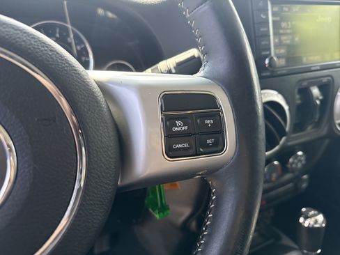 Used 2013 Jeep Wrangler Unlimited Sport AWD/4WD image 25
