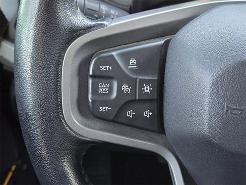 Used 2023 Ford Bronco Badlands image 29