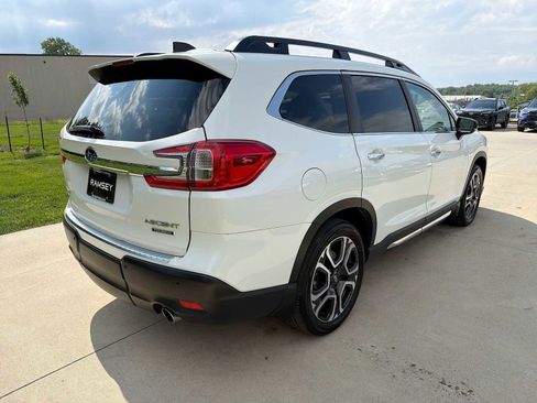 Used 2024 Subaru Ascent Touring w/ Popular Package #2 AWD/4WD image 6