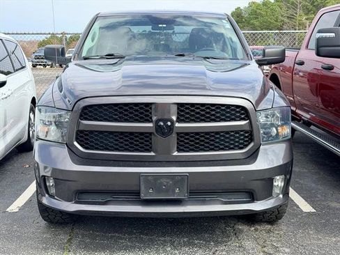 Used 2018 RAM 1500 Express image 2
