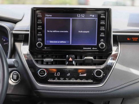 Certified 2020 Toyota Corolla XSE FWD image 14
