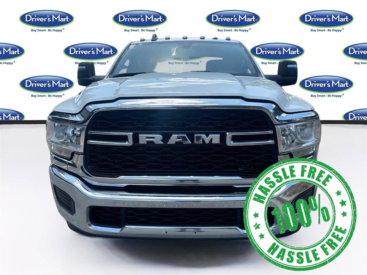 Used 2023 RAM 3500 Tradesman w/ Chrome Appearance Group AWD/4WD image 2