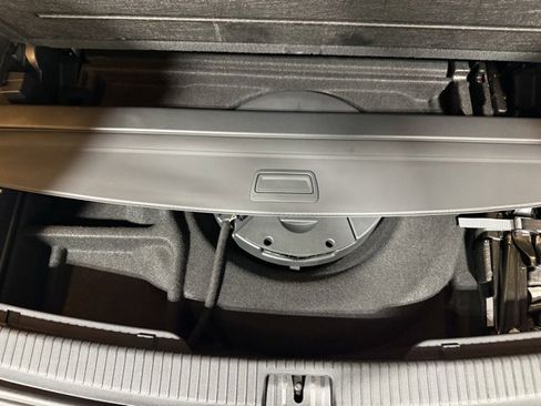 Used 2022 Volkswagen Atlas SEL image 38