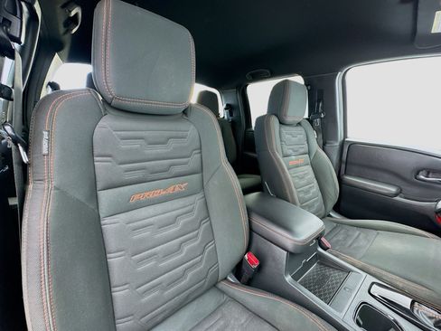 Used 2023 Nissan Frontier PRO-4X w/ Pro Convenience Package image 19