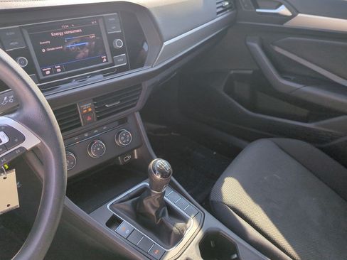 Used 2019 Volkswagen Jetta S FWD image 23
