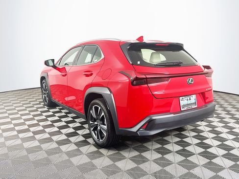 Used 2025 Lexus UX 300h FWD image 5