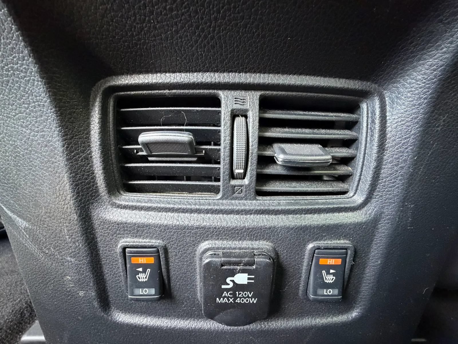 Used 2016 Nissan Titan XD AWD/4WD image 25