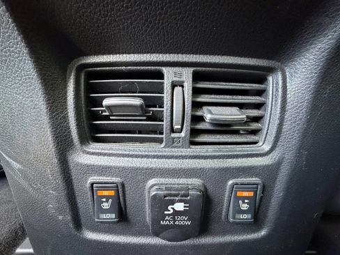 Used 2016 Nissan Titan Platinum Reserve AWD/4WD image 25